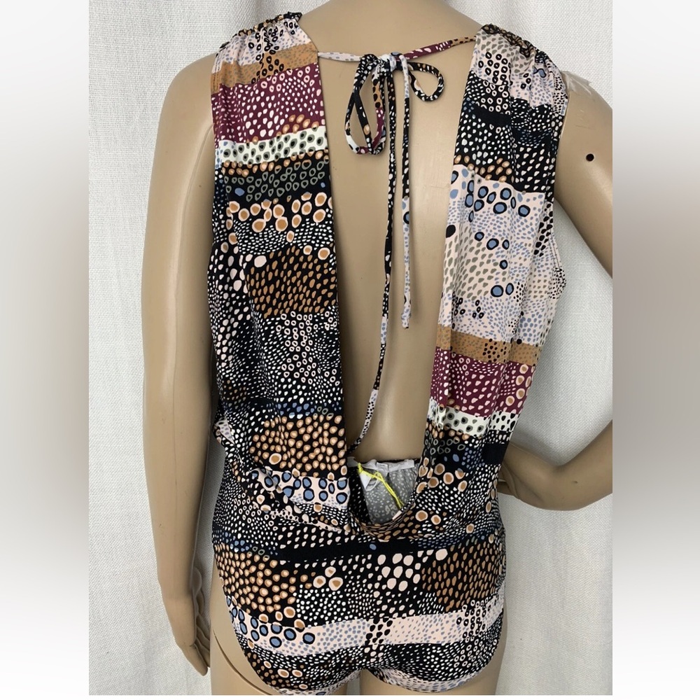 BCBGeneration Multicolor Patterned Top - Picture 6 of 9
